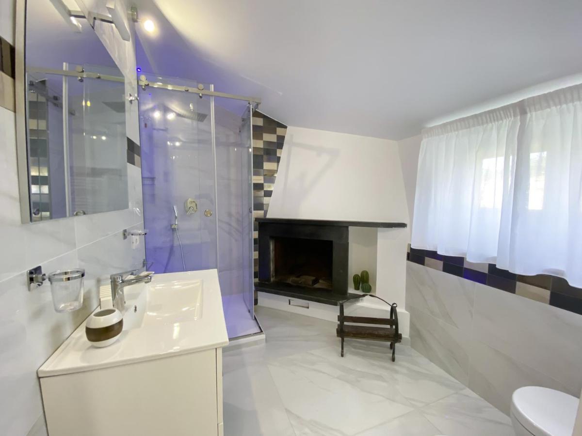 Villa Gabriella - Rooms & Breakfast Сант'Аньєлло Екстер'єр фото